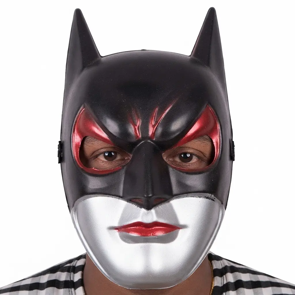 Bat themed mask Bat Themed Mask - Image 1